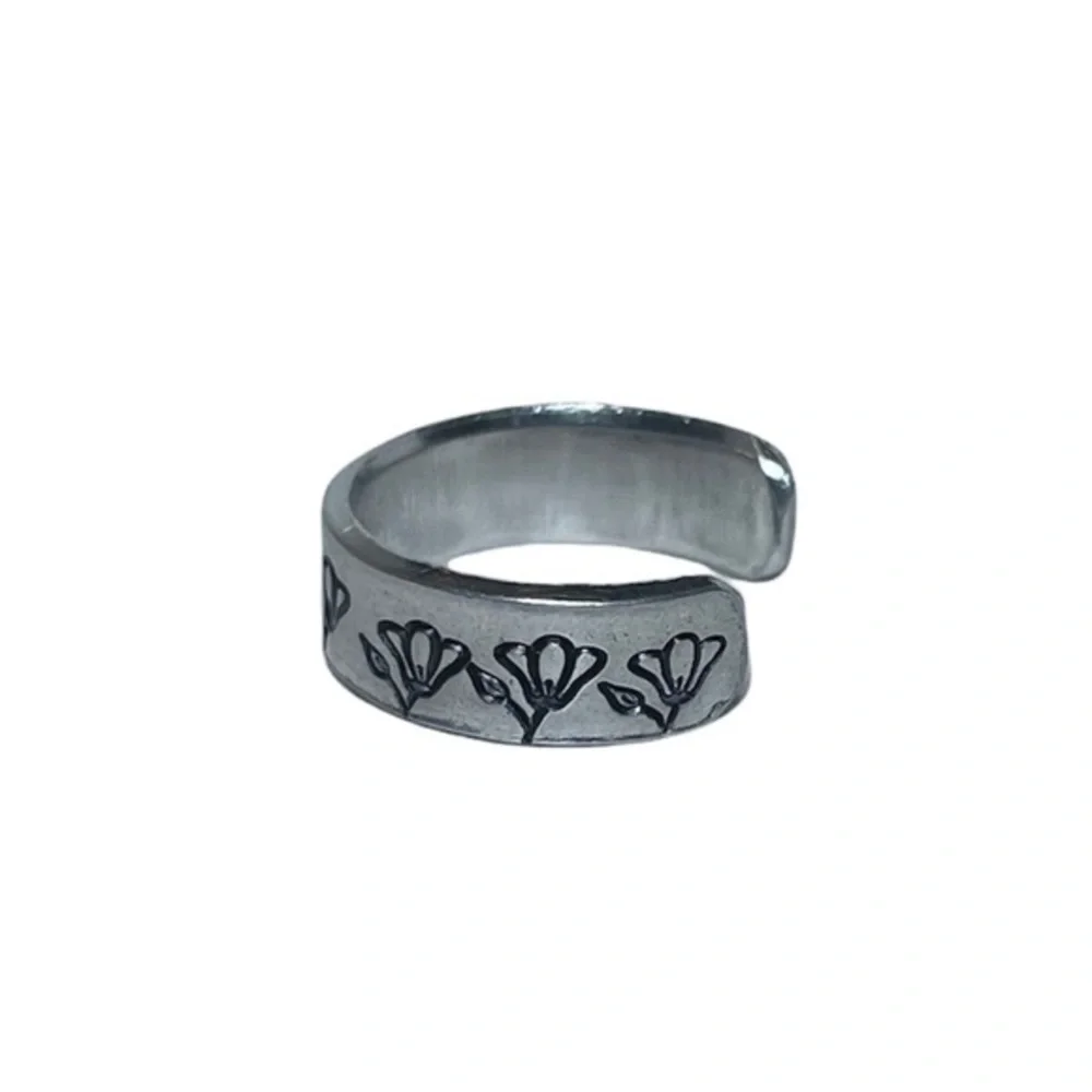 Handmade 7 hand stamped boho floral silver hypoallergenic adjustable cuff ring‎